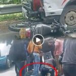 Accidente entre un camión y una motocicleta genera preocupación: imágenes muestran a varias personas auxiliando en la carretera